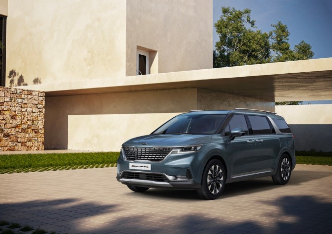 Новый минивэн KIA Carnival сертифицирован для российского рынка